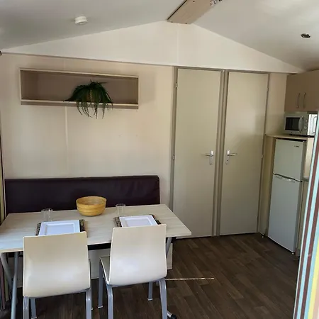 Camping Rio Vero De Alquezar אלקויזר