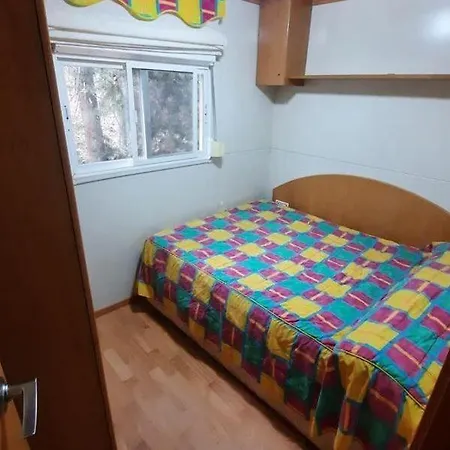 Camping Rio Vero De Alquezar * אלקויזר