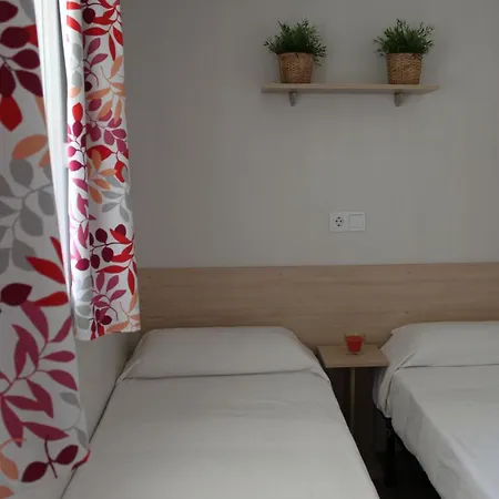 אתר קמפינג Camping Rio Vero De Alquezar אלקויזר